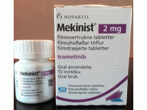 曲美替尼薄膜片Mekinist 2mg film-coated tablets